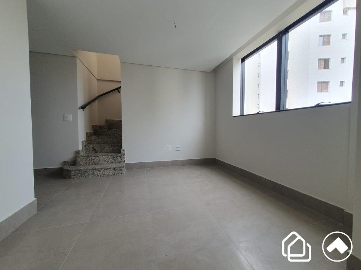 Cobertura, Estoril, 2 Quartos, 2 Vagas, 1 Suíte