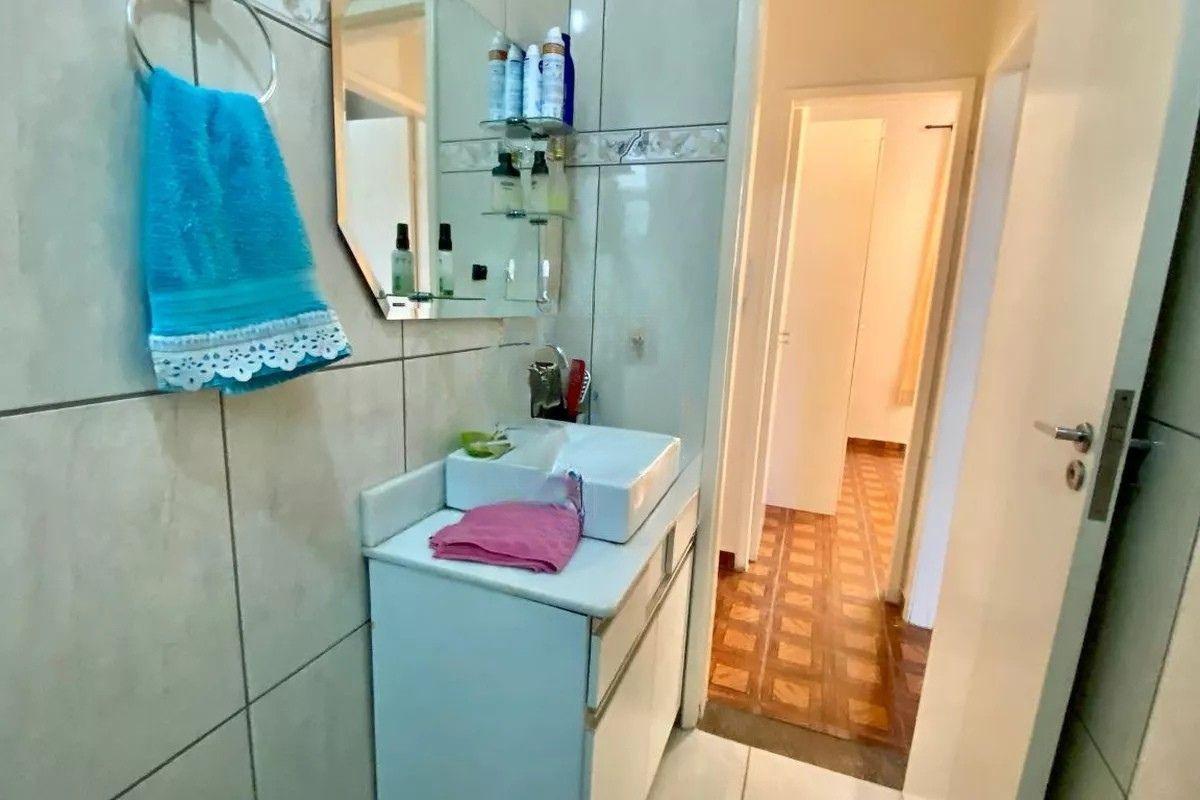 Apartamento, Jardim América, 2 Quartos, 1 Vaga