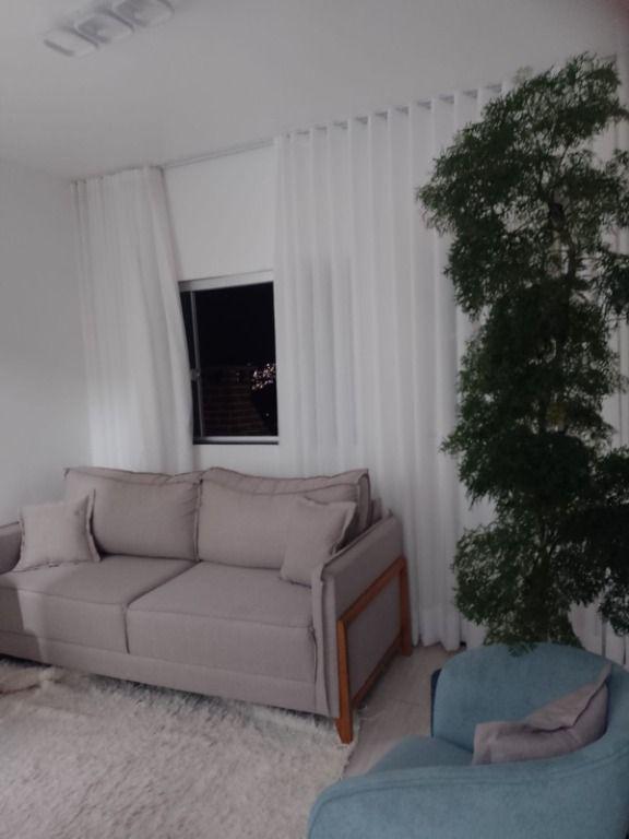 Casa, Roça Grande, 3 Quartos, 0 Vaga, 1 Suíte