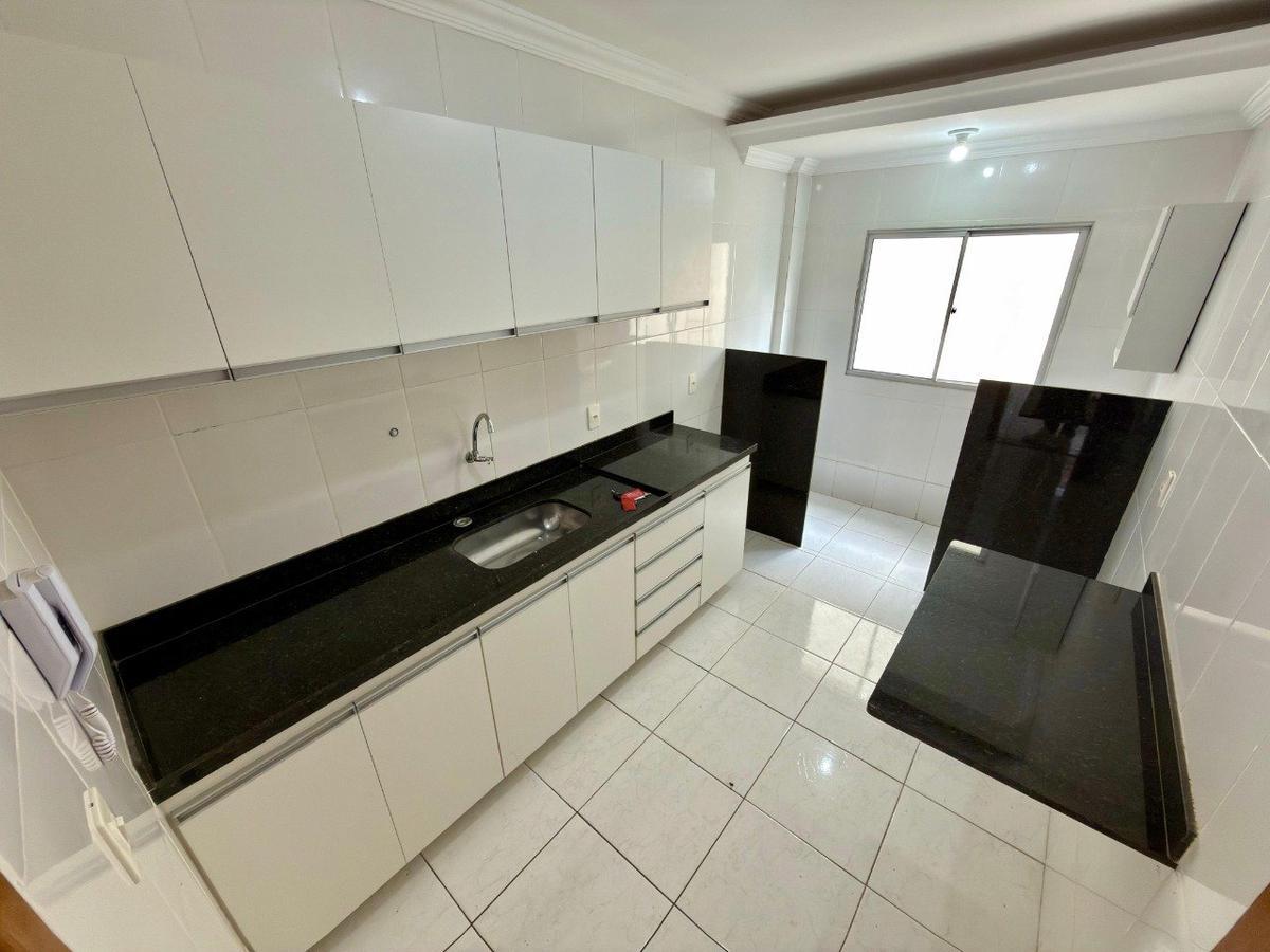 Apartamento, Santa Branca, 3 Quartos, 2 Vagas, 1 Suíte