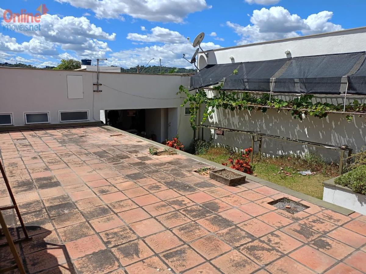 Casa, Dom Pedro I, 1 Quarto, 0 Vaga, 0 Suíte