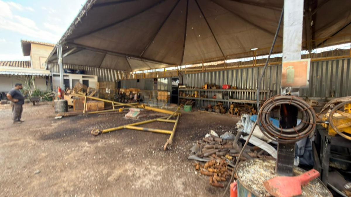 Lote, Bandeirantes (pampulha), 0 Quarto, 0 Vaga