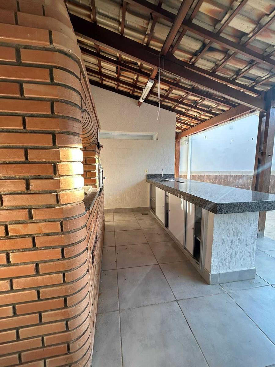 Casa, Paquetá, 4 Quartos, 4 Vagas, 1 Suíte