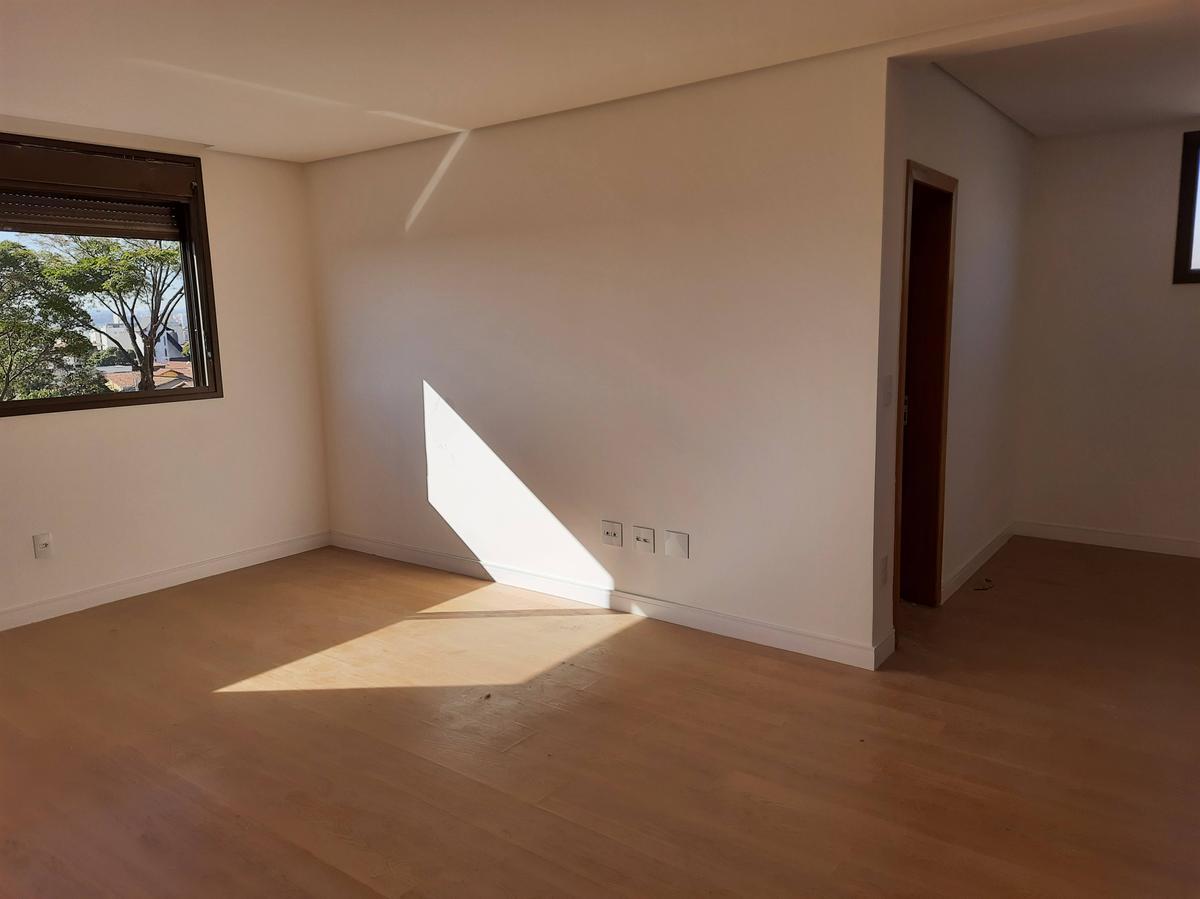 Cobertura, Santa Rosa, 4 Quartos, 4 Vagas, 2 Suítes
