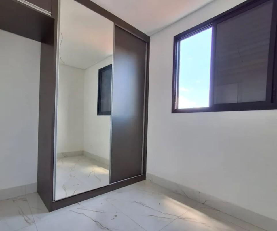 Cobertura, Planalto, 4 Quartos, 2 Vagas, 2 Suítes