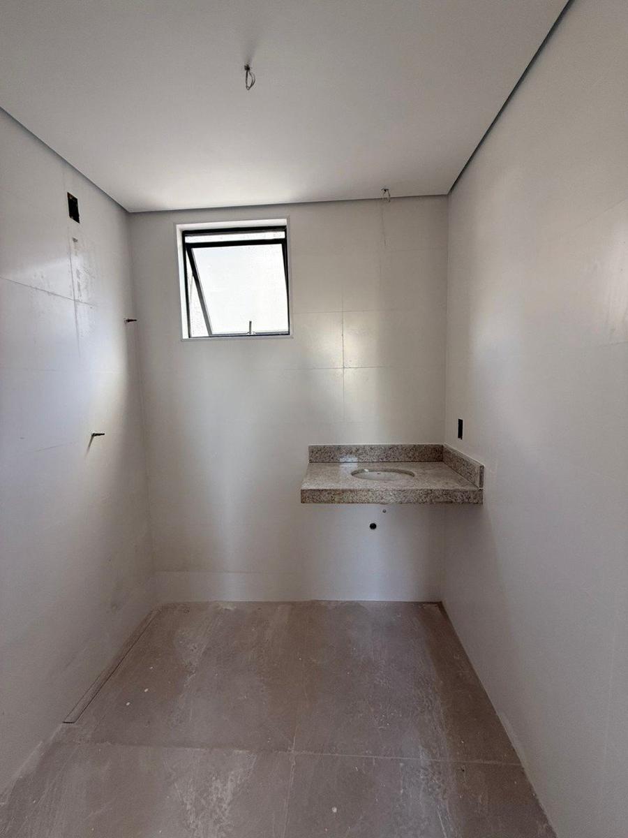 Cobertura, Sagrada Família, 3 Quartos, 2 Vagas, 2 Suítes