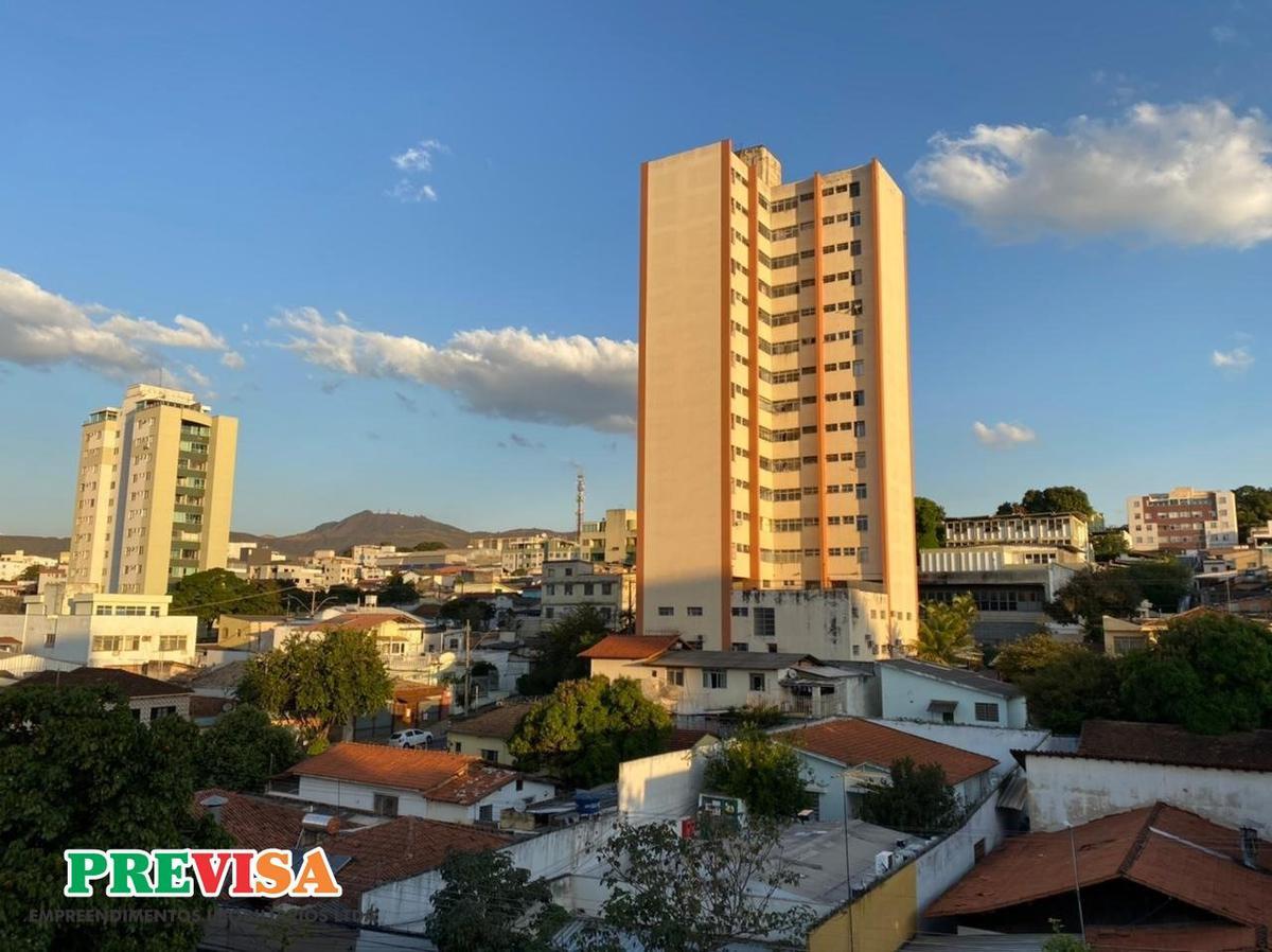 Apartamento, Sagrada Família, 1 Quarto, 0 Vaga