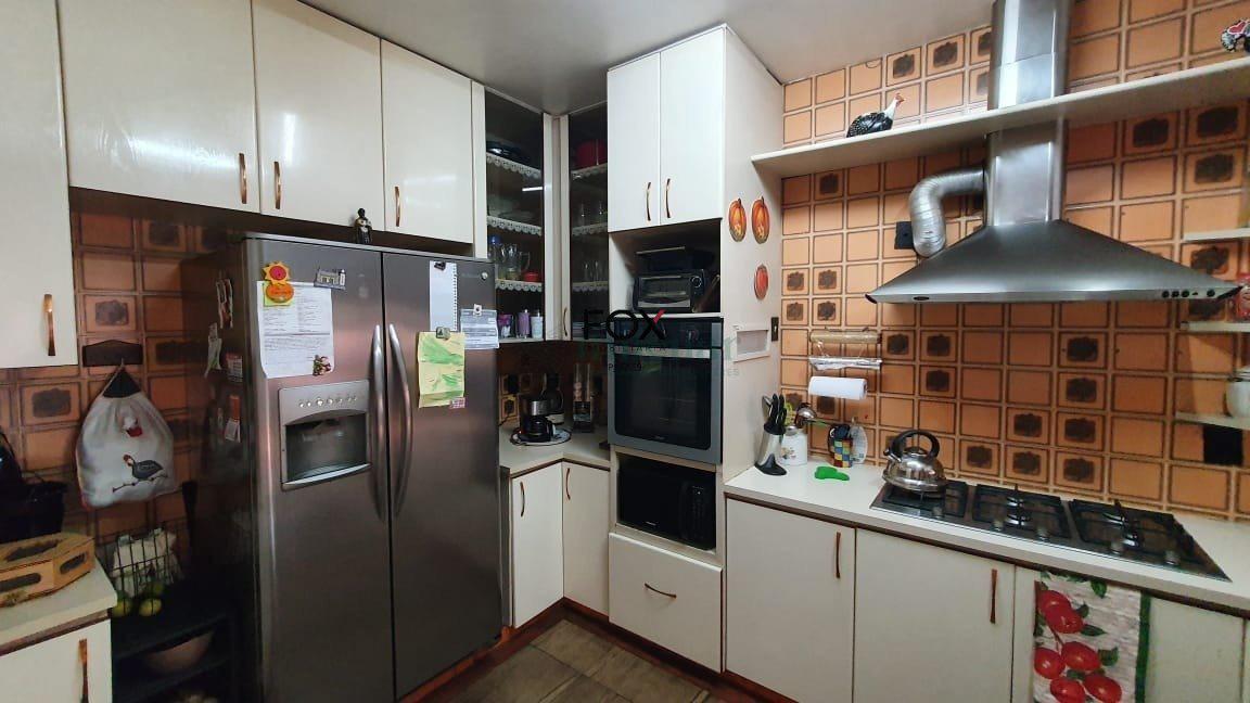 Casa, São Luiz (pampulha), 6 Quartos, 10 Vagas, 3 Suítes