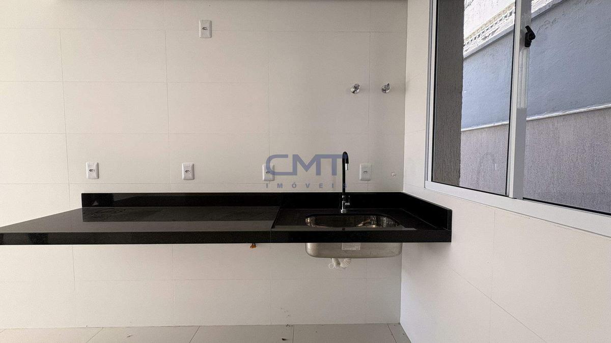 Apartamento, Vila Paris, 3 Quartos, 2 Vagas, 1 Suíte