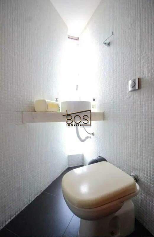 Sala, Santa Efigênia, 0 Quarto, 1 Vaga