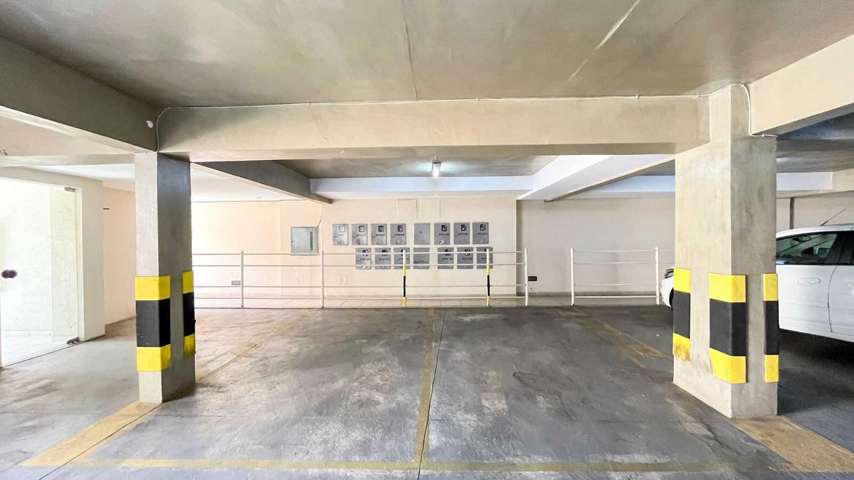 Apartamento, Sagrada Família, 3 Quartos, 2 Vagas, 1 Suíte