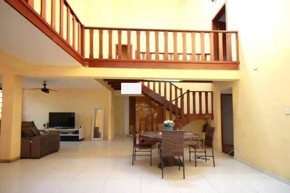 Casa, Santa Lúcia, 6 Quartos, 3 Vagas, 1 Suíte