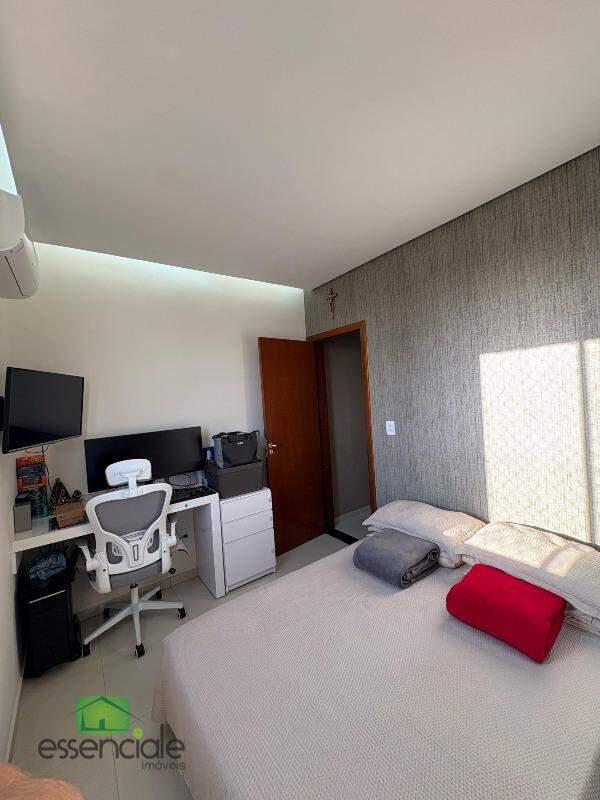 Apartamento, Europa, 2 Quartos, 1 Vaga