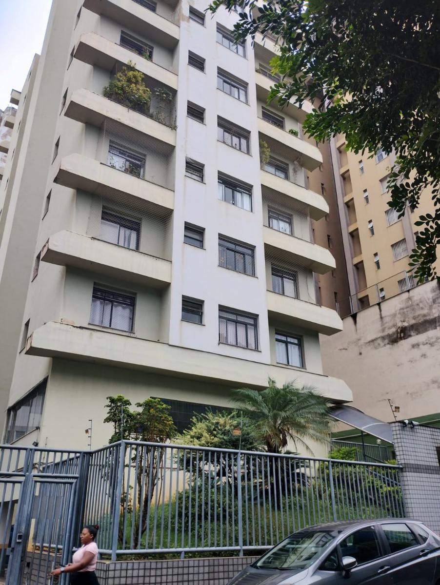 Apartamento, Sagrada Família, 3 Quartos, 1 Vaga, 1 Suíte