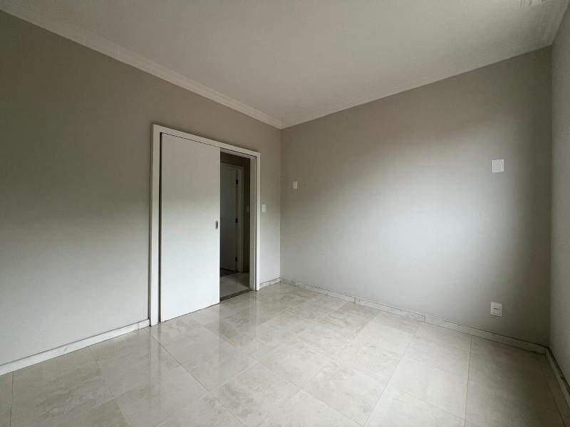 Apartamento, Itapoã, 4 Quartos, 2 Vagas, 1 Suíte