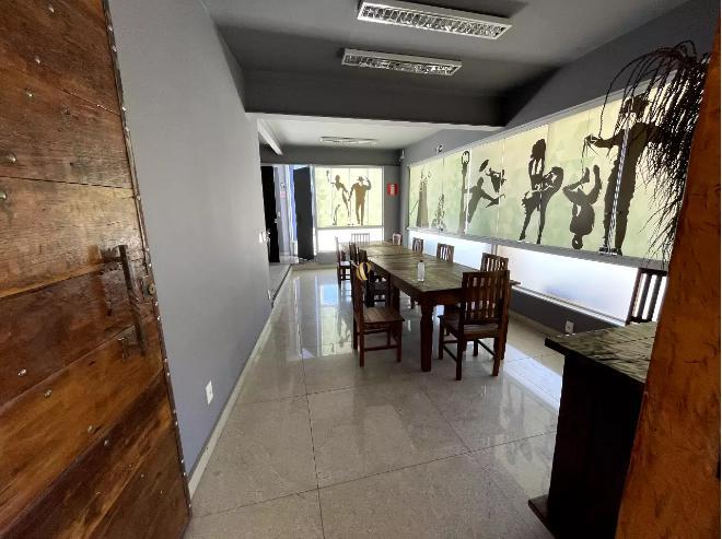 Casa, Comiteco, 8 Quartos, 0 Vaga