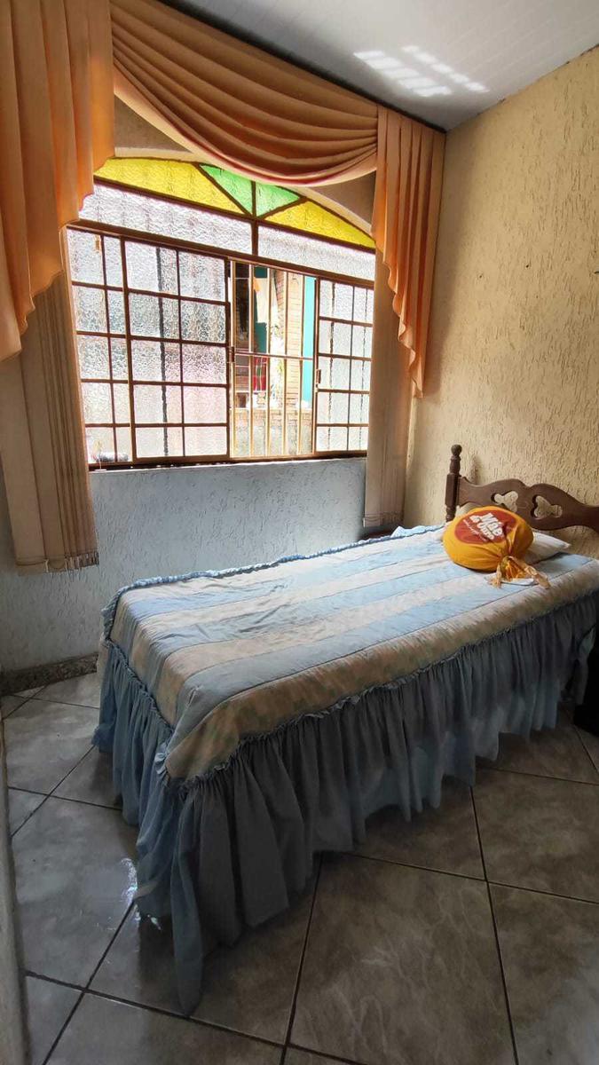 Casa, Pedra Azul, 4 Quartos, 3 Vagas, 1 Suíte