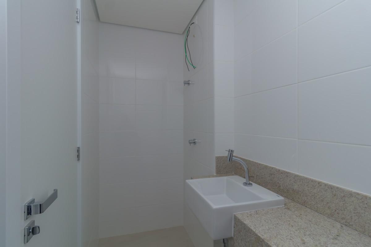 Cobertura, Serra, 3 Quartos, 2 Vagas, 1 Suíte