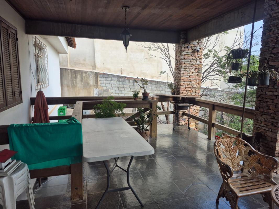 Casa, Brasiléia, 3 Quartos, 2 Vagas, 1 Suíte