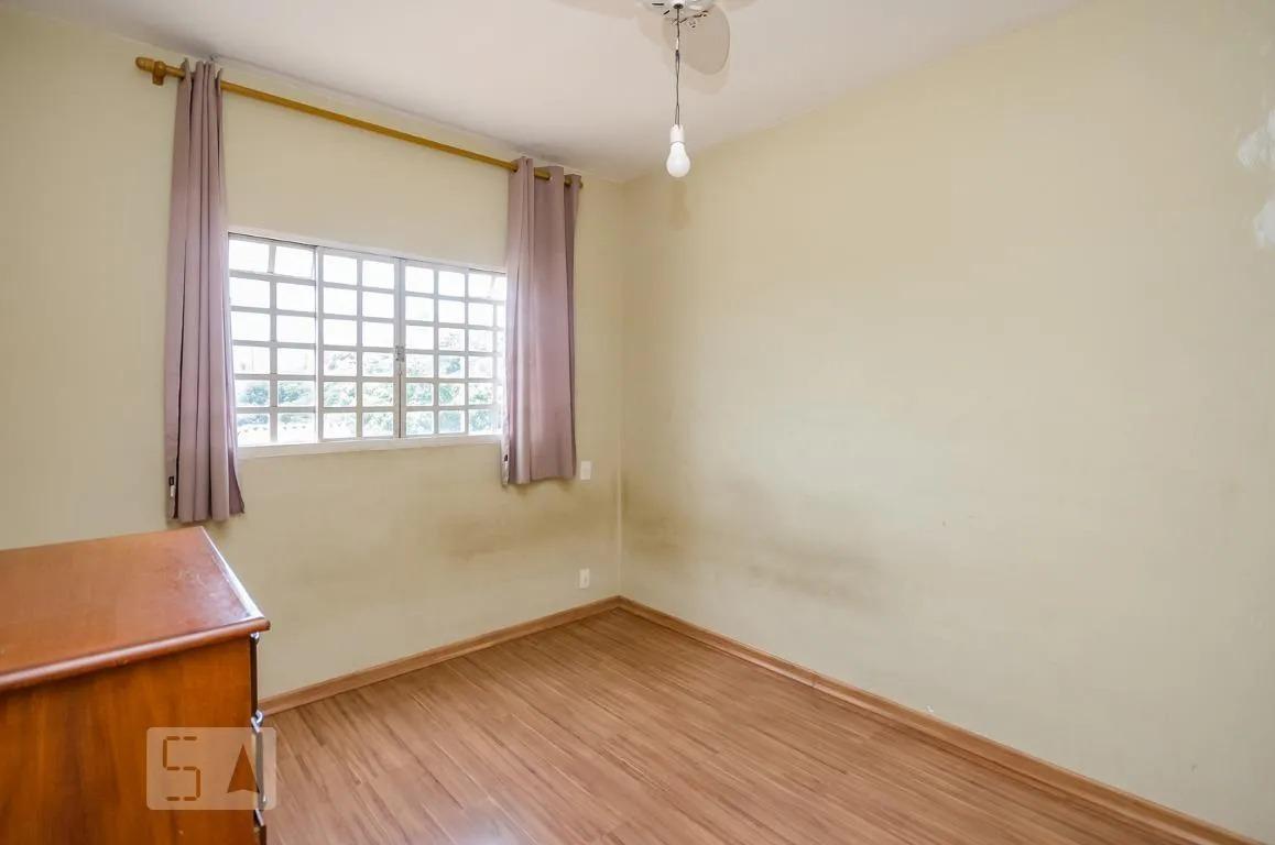 Casa, Havaí, 3 Quartos, 3 Vagas, 1 Suíte
