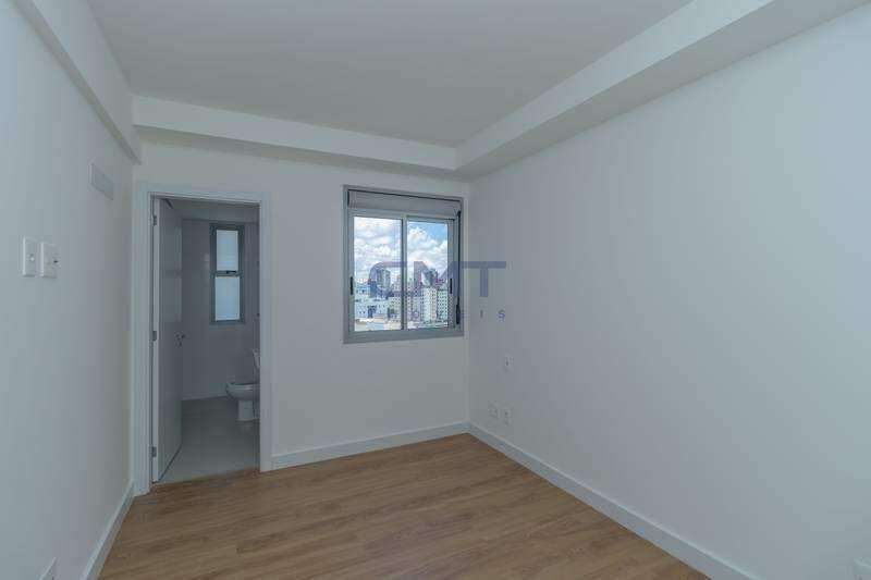 Apartamento, Sagrada Família, 3 Quartos, 2 Vagas, 1 Suíte