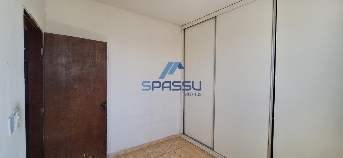 Casa, Jardim Vitória, 3 Quartos, 2 Vagas