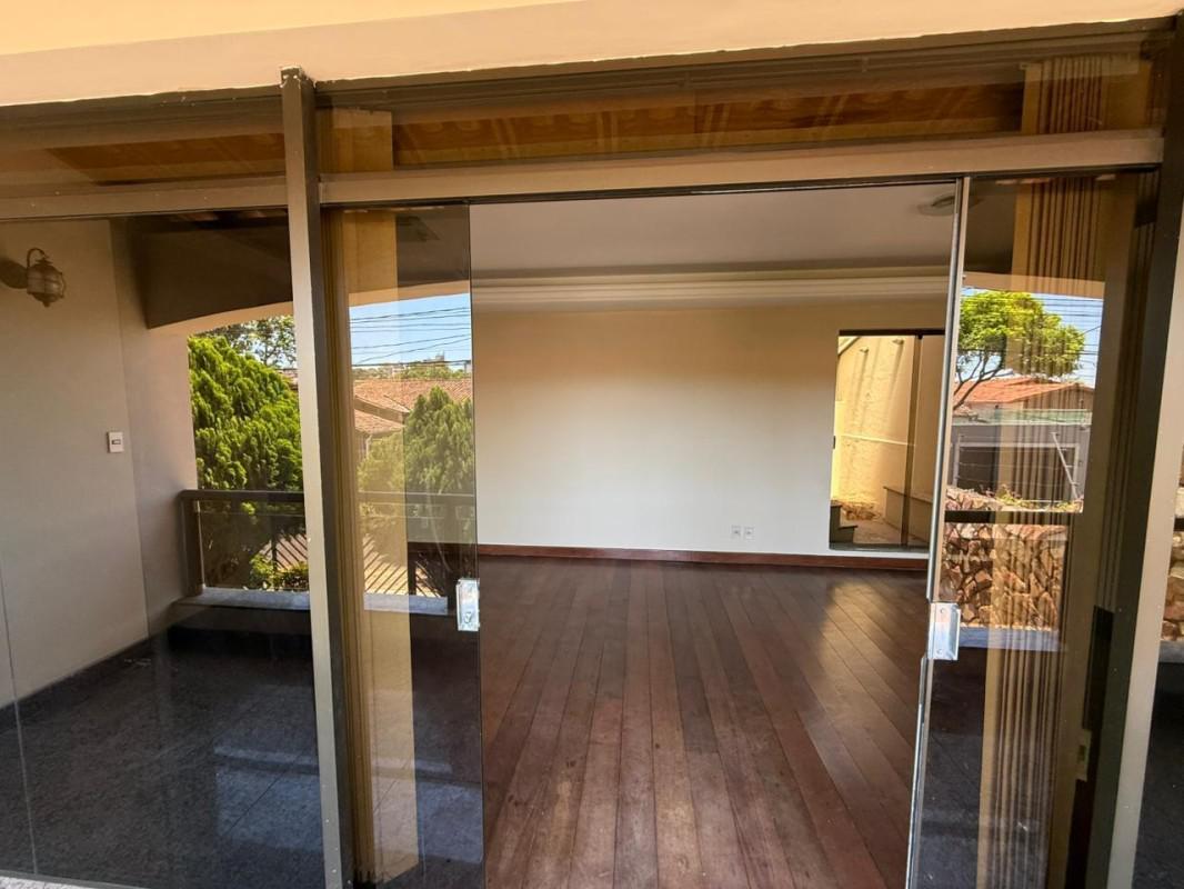 Casa, Itapoã, 5 Quartos, 4 Vagas, 3 Suítes