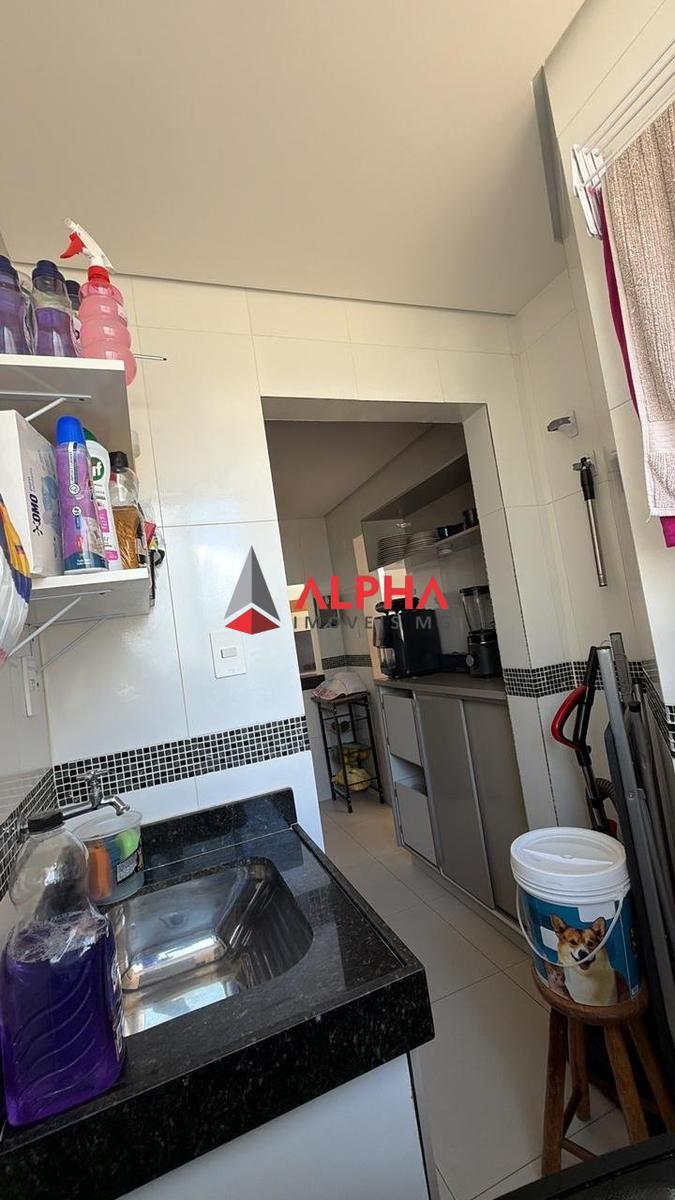 Apartamento, Miramar (barreiro), 2 Quartos, 1 Vaga