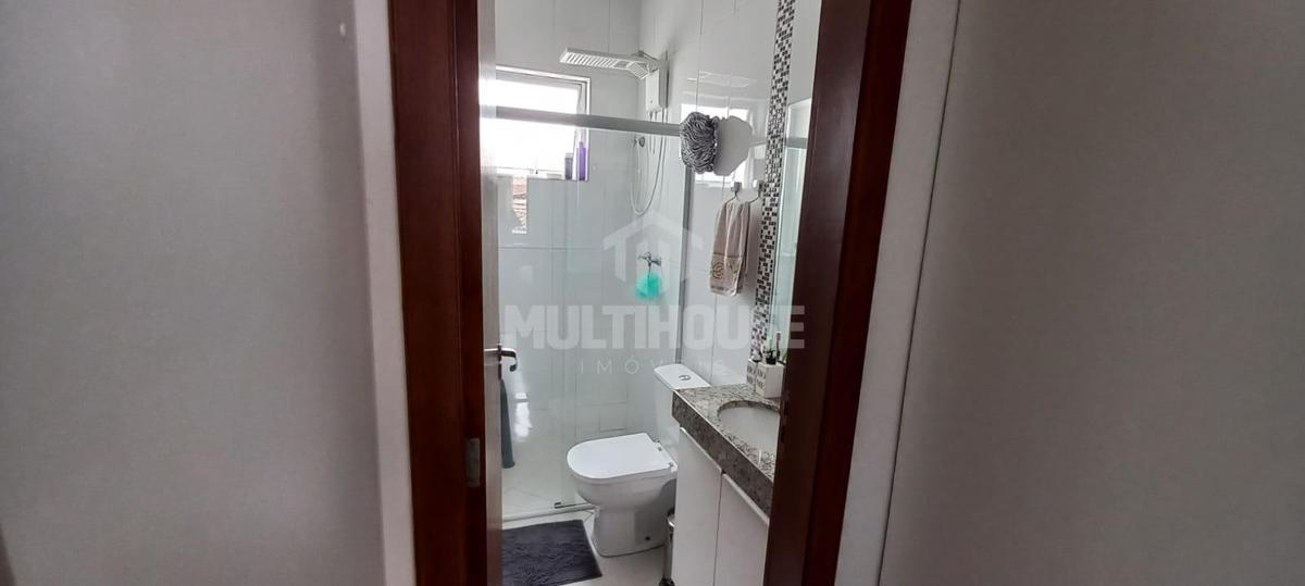 Casa, Planalto, 2 Quartos, 2 Vagas, 1 Suíte