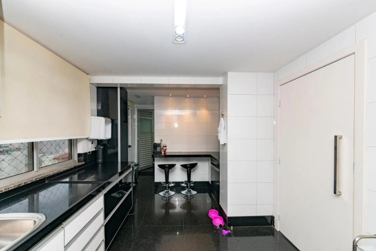 Cobertura, Coração de Jesus, 4 Quartos, 4 Vagas, 3 Suítes