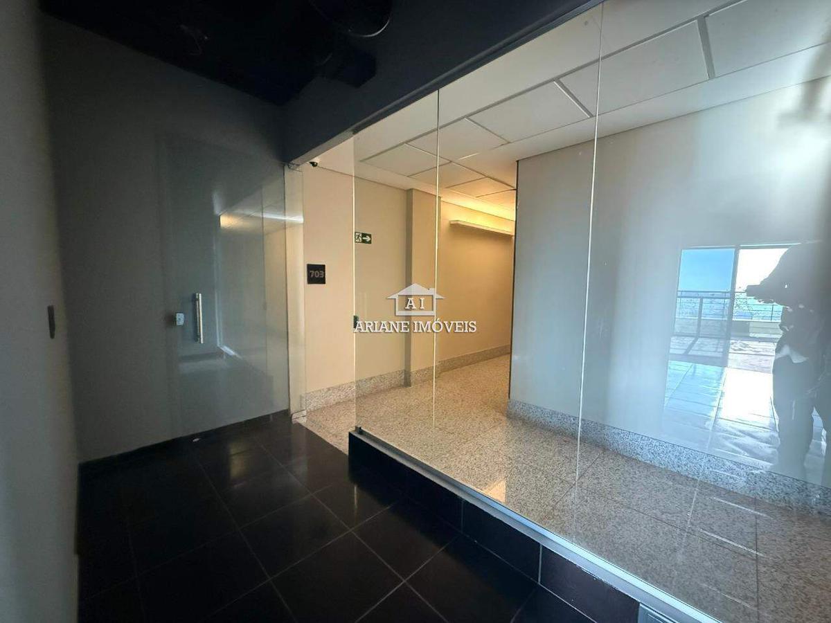 Sala, Estoril, 0 Quarto, 3 Vagas
