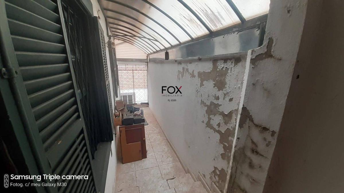 Casa, Funcionários, 4 Quartos, 2 Vagas