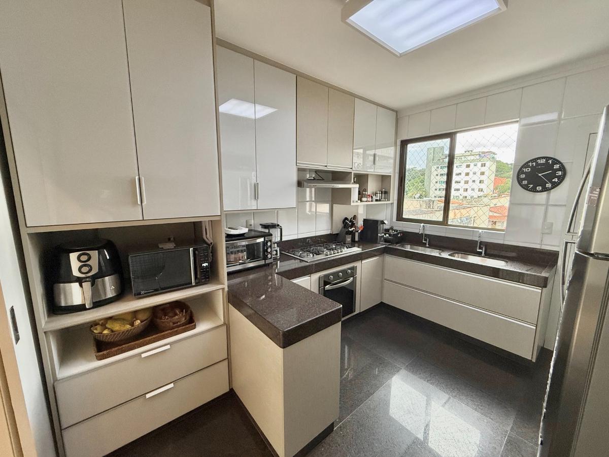 Apartamento, São José, 3 Quartos, 4 Vagas, 3 Suítes