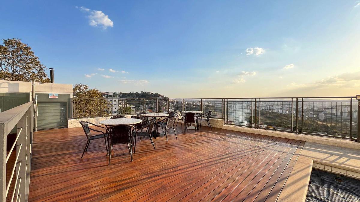 Apartamento, Ouro Preto, 3 Quartos, 4 Vagas, 1 Suíte