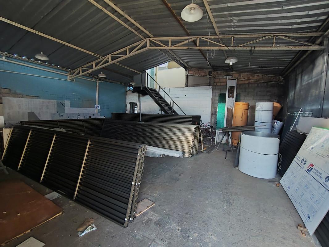 Andar, Eymard, 0 Quarto, 0 Vaga