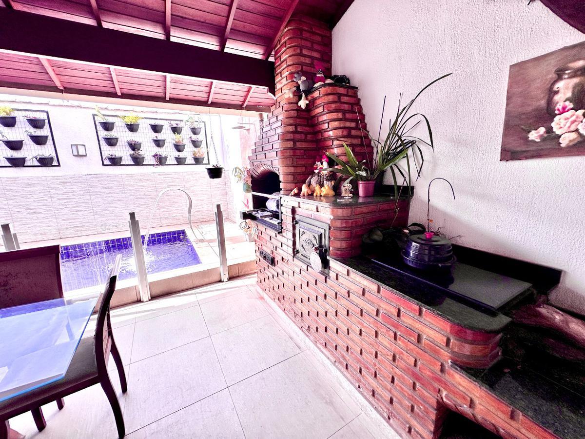 Casa, Santa Amélia, 4 Quartos, 3 Vagas, 1 Suíte