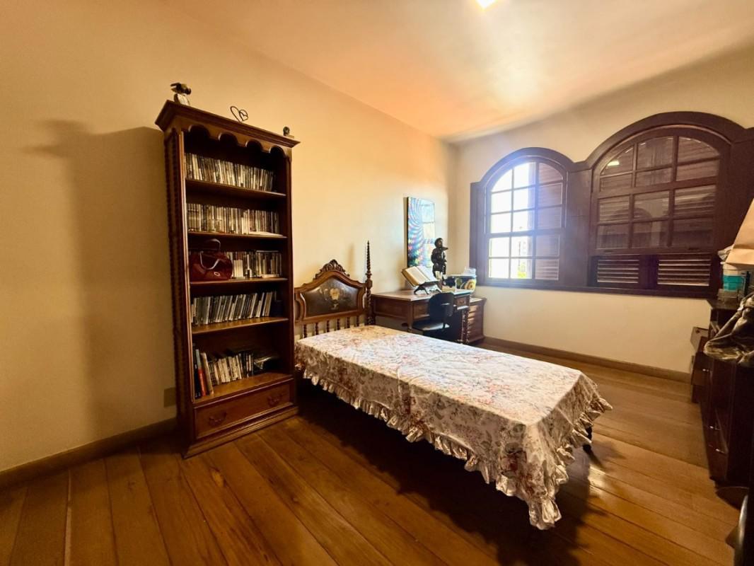 Casa, Santa Lúcia, 4 Quartos, 3 Vagas, 1 Suíte
