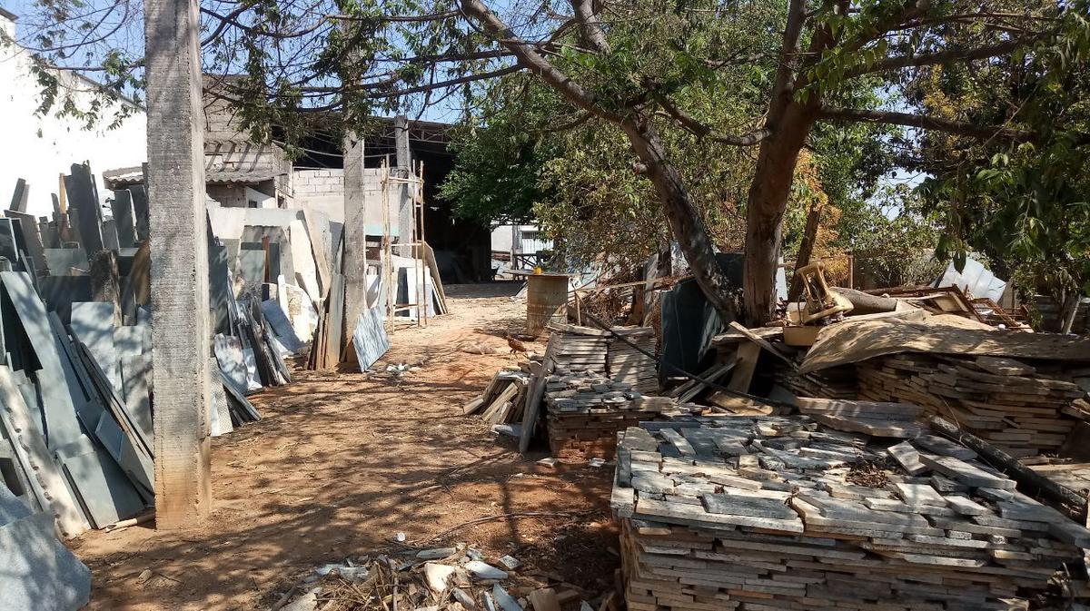 Lote, Jardim Mont Serrat, 0 Quarto, 0 Vaga