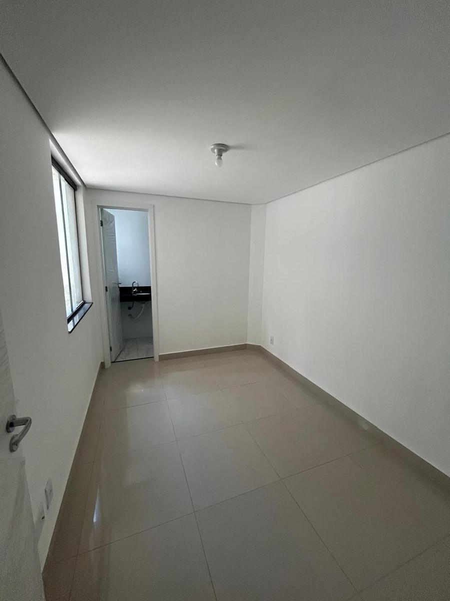 Apartamento, Planalto, 2 Quartos, 1 Vaga, 1 Suíte