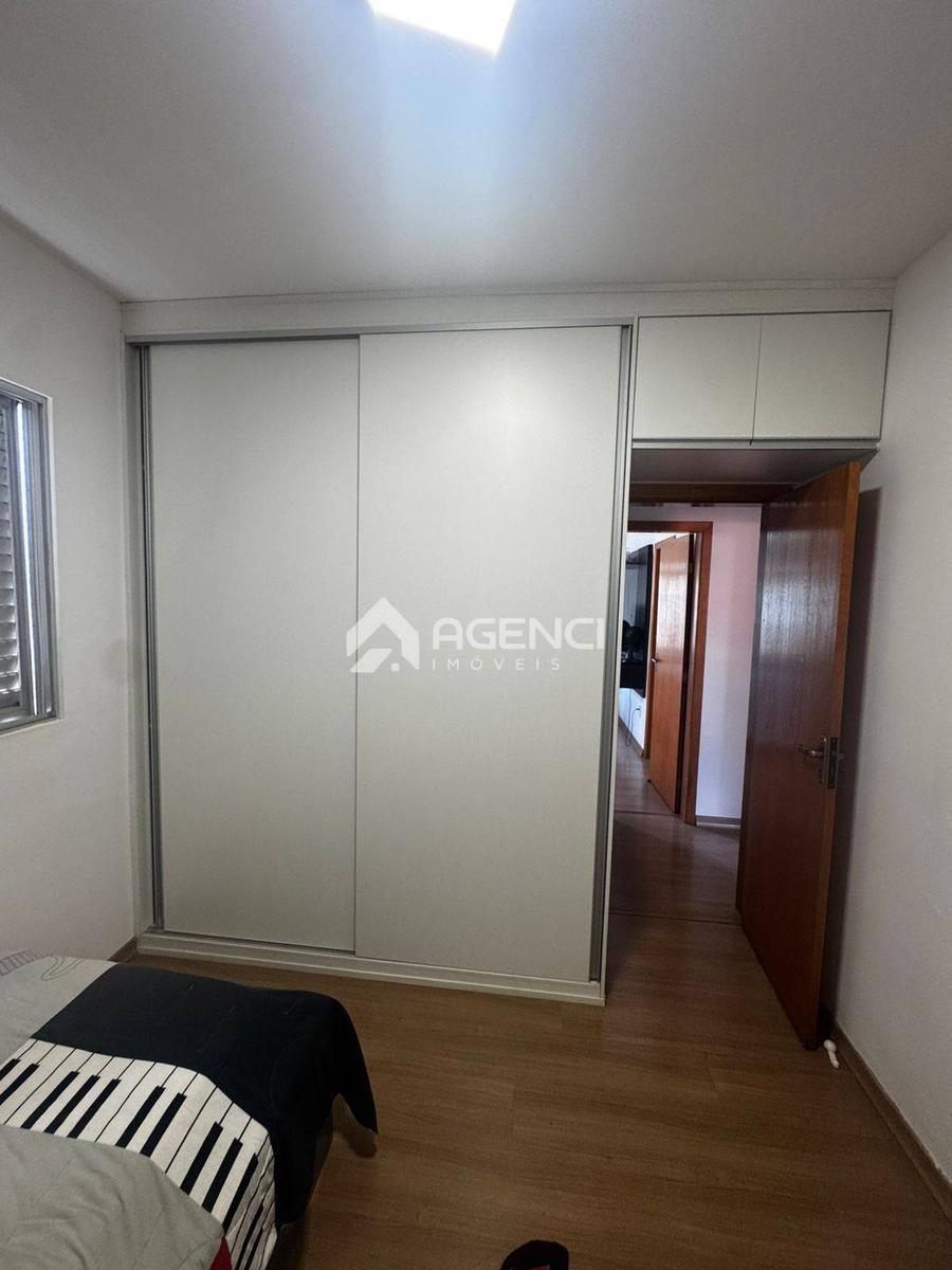 Apartamento, Castelo, 3 Quartos, 0 Vaga, 1 Suíte