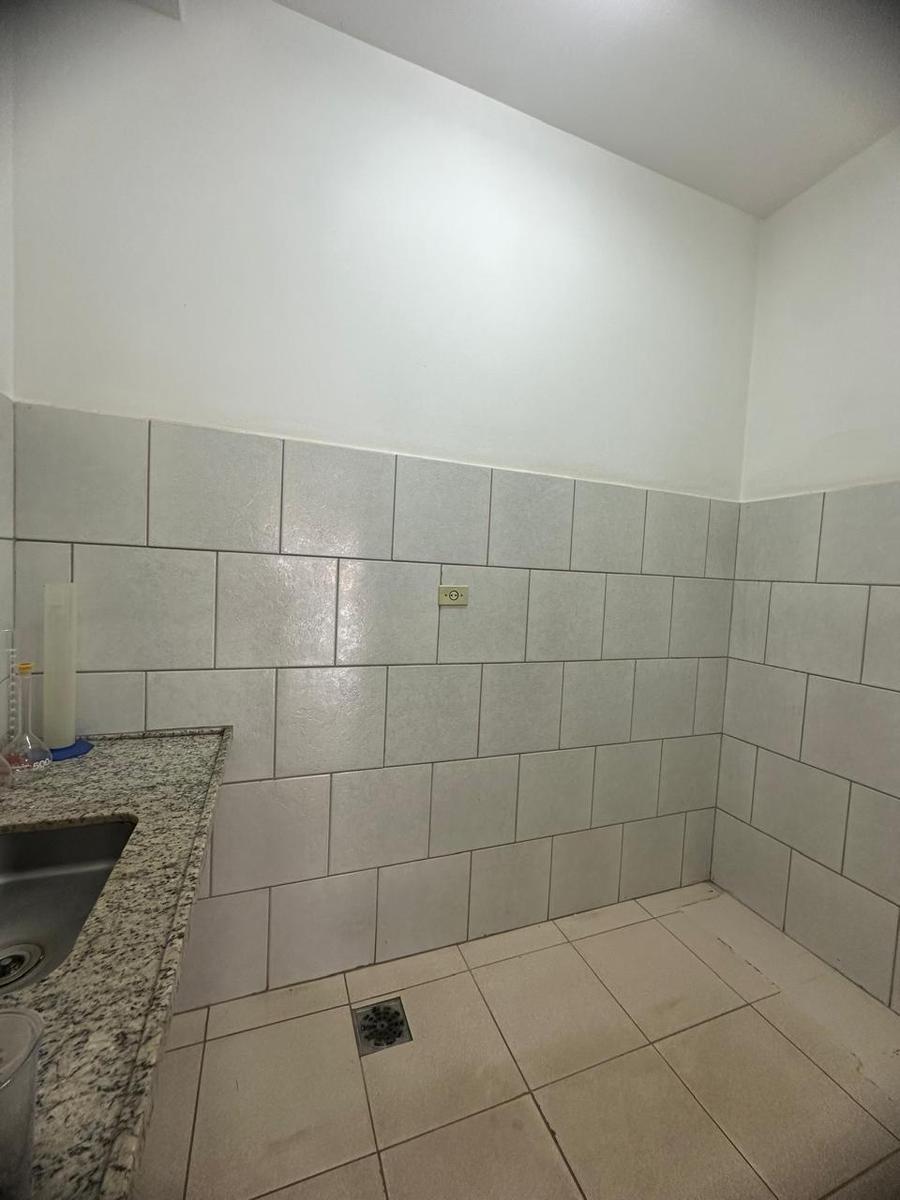 Andar, Centro, 0 Quarto, 0 Vaga