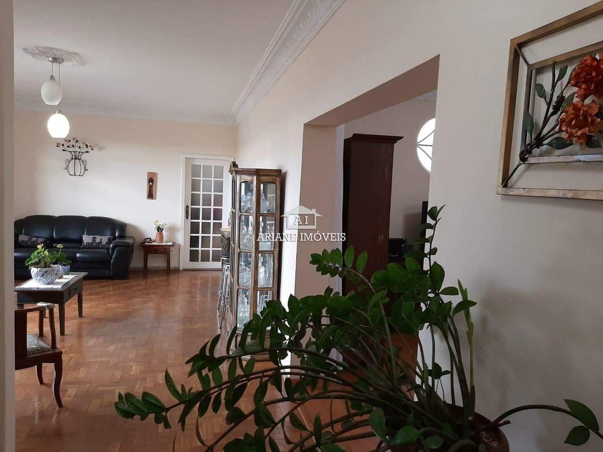 Cobertura, Centro, 3 Quartos, 0 Vaga, 2 Suítes