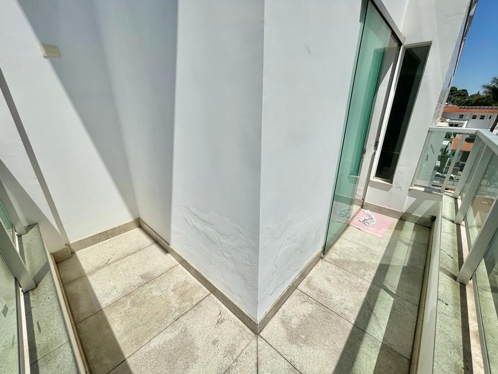 Cobertura, São José, 4 Quartos, 4 Vagas, 2 Suítes