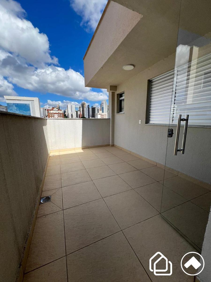Cobertura, Funcionários, 2 Quartos, 2 Vagas, 2 Suítes
