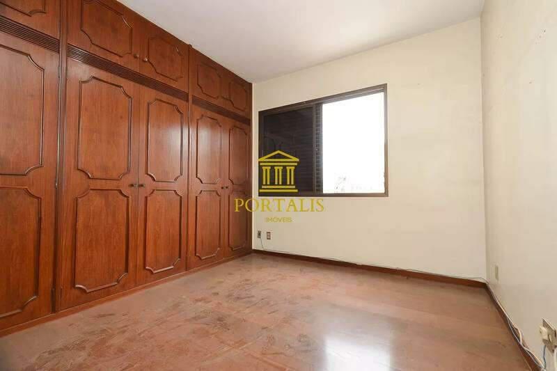 Apartamento, Funcionários, 4 Quartos, 3 Vagas, 2 Suítes
