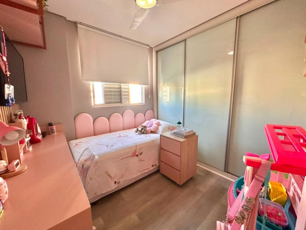 Apartamento, Castelo, 3 Quartos, 2 Vagas, 1 Suíte