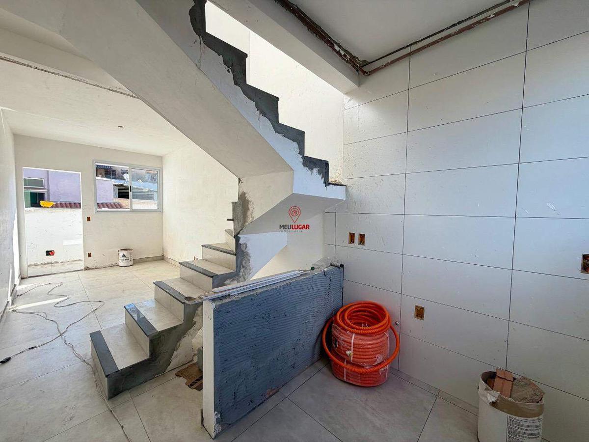 Cobertura, Marilândia, 3 Quartos, 2 Vagas, 1 Suíte