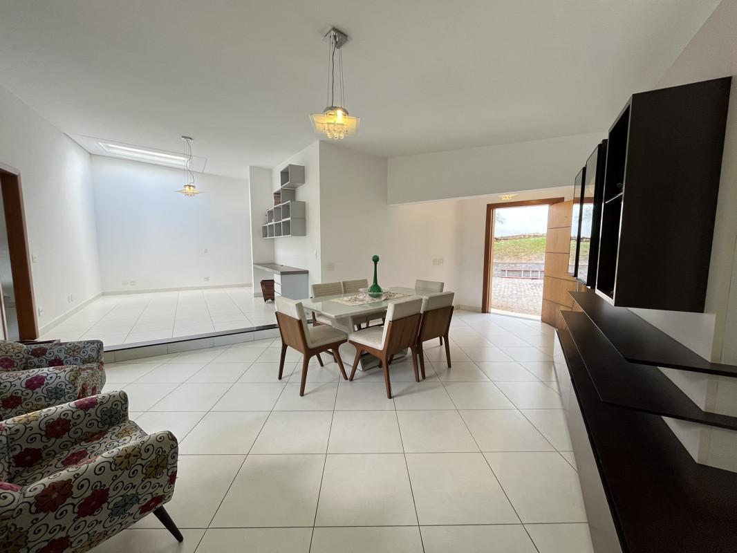 Casa, Arquipélago Verde, 4 Quartos, 6 Vagas, 1 Suíte