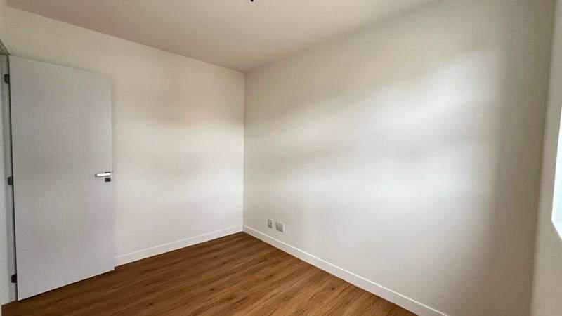 Apartamento, Sagrada Família, 3 Quartos, 2 Vagas, 1 Suíte