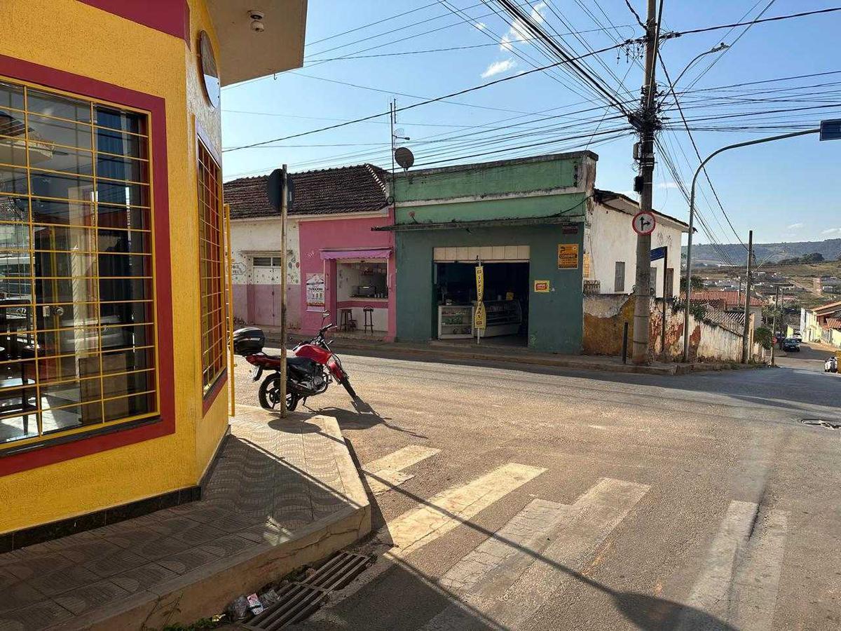 Lote, Centro, 0 Quarto, 0 Vaga